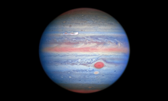 Le télescope spatial Hubble révèle de nouvelles images des tempêtes et des « taches » de Jupiter