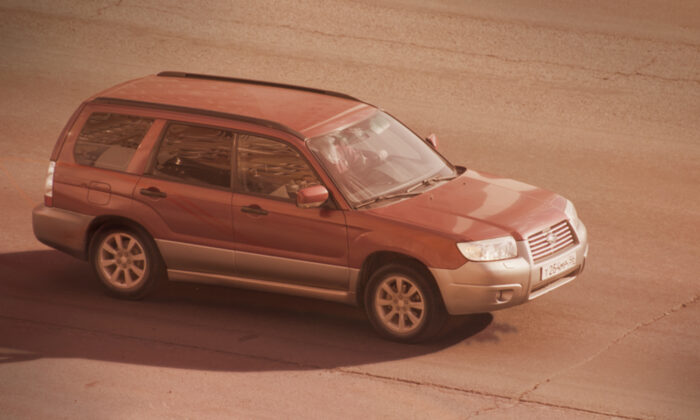 Une fermière de l&rsquo;Oregon évacue ses 85 chèvres avec sa Subaru alors que des feux de forêt menacent sa ferme laitière