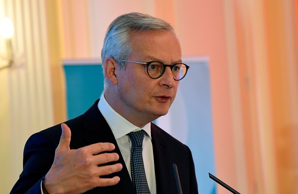 Frôlant la barre des 3000 milliards d’euros, la dette publique française soulève des questions sensibles de souveraineté