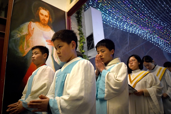 Chine: des catholiques « désemparés » après l&rsquo;accord avec Rome