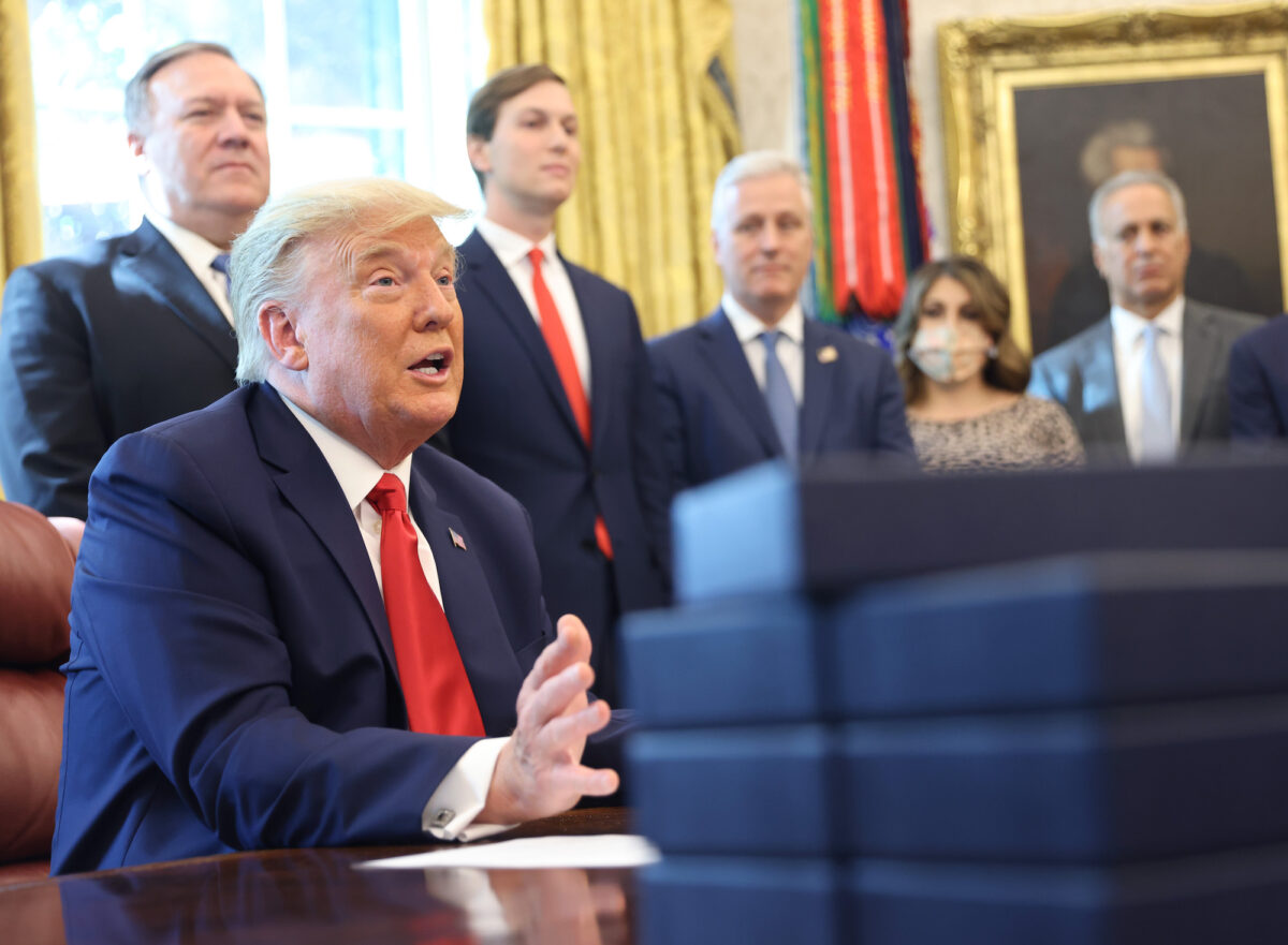 Trump s&rsquo;attend à ce que d&rsquo;autres pays arabes normalisent prochainement leurs liens avec Israël