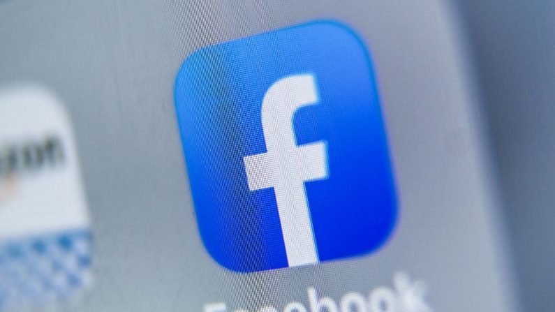 Facebook bannit le groupe « Stop the Steal » (arrêtez la fraude) et renforce les contraintes sur le contenu des élections