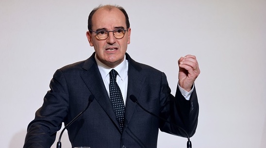 Des mesures de restriction « perdureront » après le confinement, affirme Jean Castex