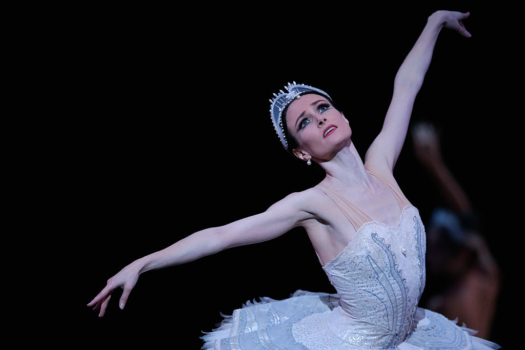 Atteinte d’Alzheimer, une ancienne danseuse retrouve la mémoire en entendant la musique du Lac des Cygnes