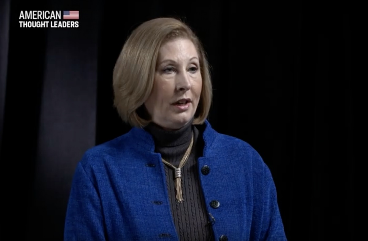 Sidney Powell : l&rsquo;équipe Trump va plaider sa cause « au cours des deux prochaines semaines » devant la cour