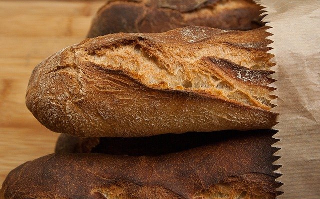 Seine-et-Marne : un boulanger fournit l&rsquo;attestation de déplacement sur les sachets des baguettes