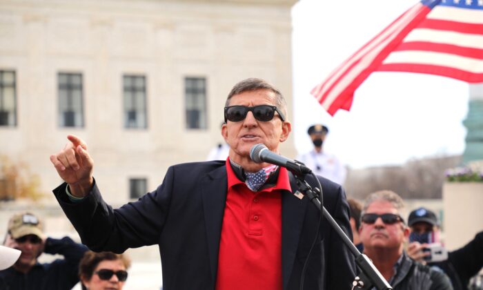 Le général Flynn annonce que des services de renseignement étrangers surveillaient les élections américaines