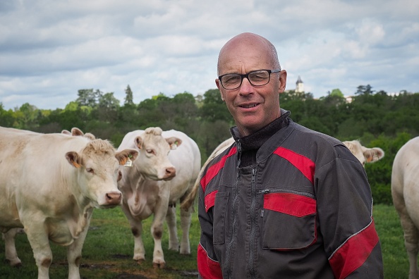 Les éleveurs de bovins reprochent à l&rsquo;État son double discours et des effets d&rsquo;annonce