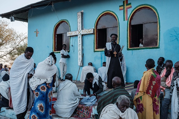 À « l&rsquo;église des réfugiés » au Soudan, prières pour la paix en Ethiopie