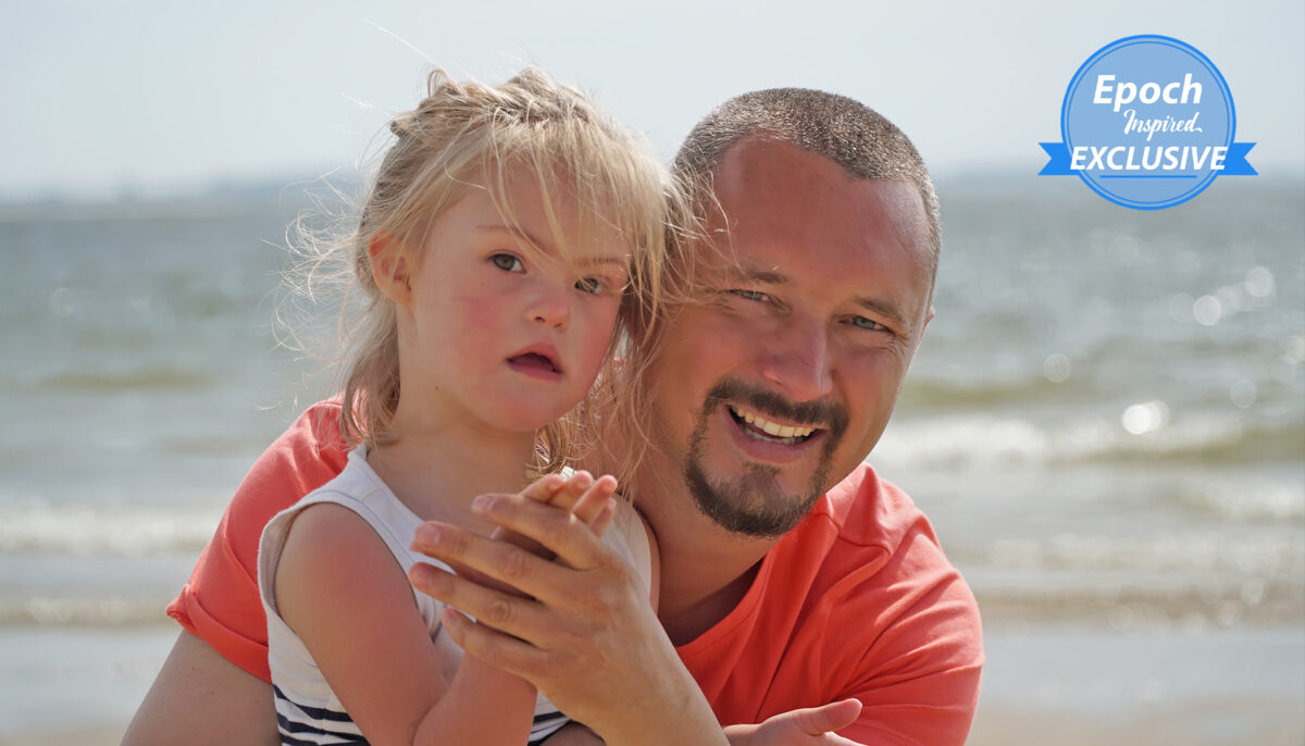 « You & me » : un père néerlandais rend un hommage sincère à sa fille atteinte de trisomie