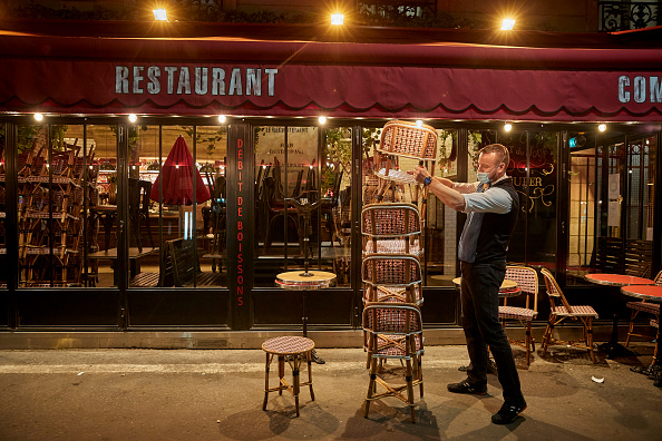 Bordeaux : des employés de la restauration en ont « marre de crever en silence » et se regroupent sur Facebook