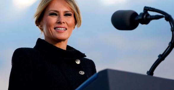 Melania Trump déclare : « Être votre première dame a été mon plus grand honneur » dans son dernier adieu