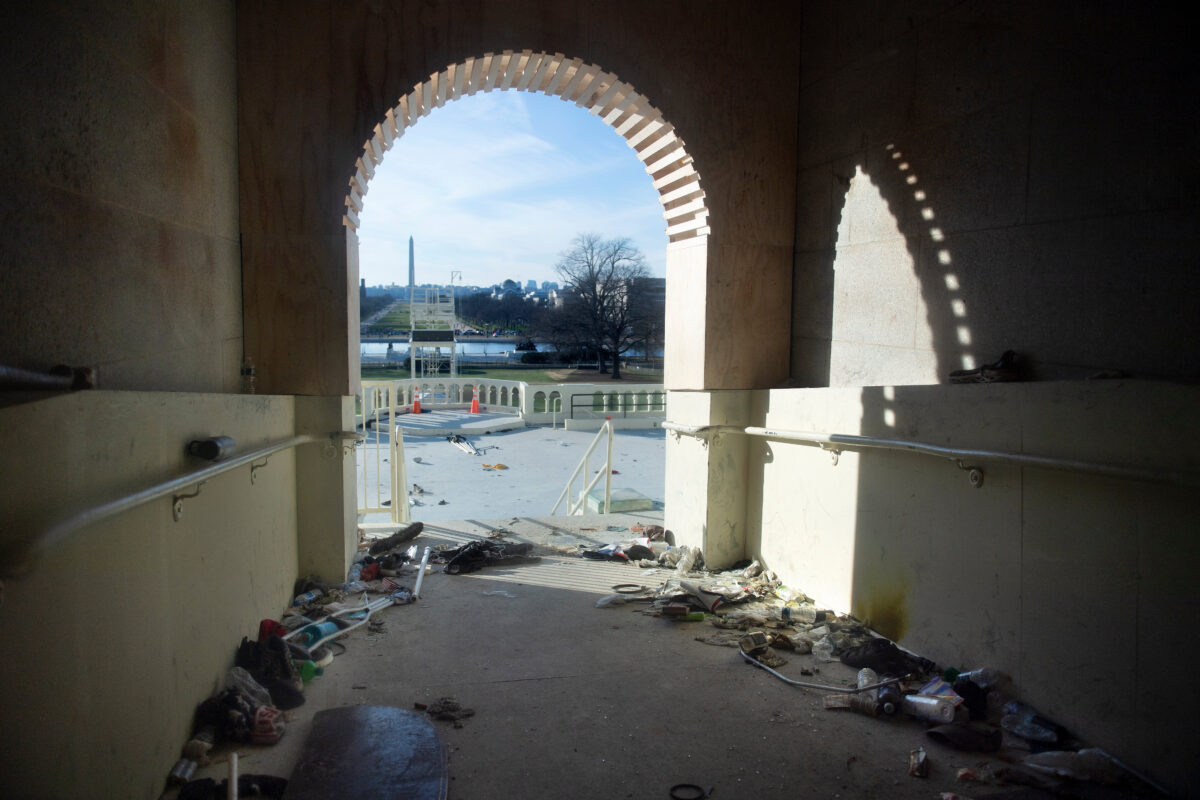 L&rsquo;homme arrêté à l&rsquo;extérieur du Capitole est un partisan de Black Lives Matter et non de Trump, selon sa famille