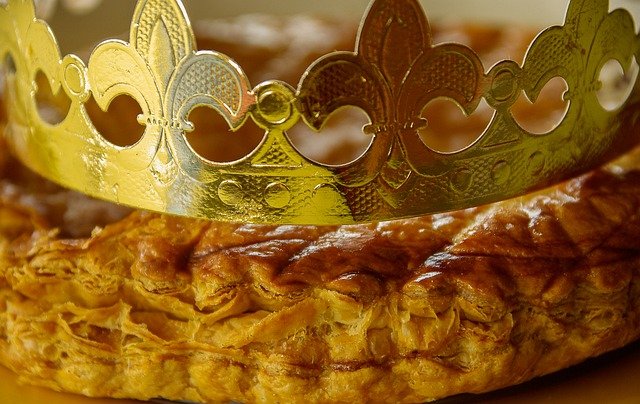 Puy-de-Dôme : un boulanger fait gagner des fèves en or massif avec ses galettes des rois