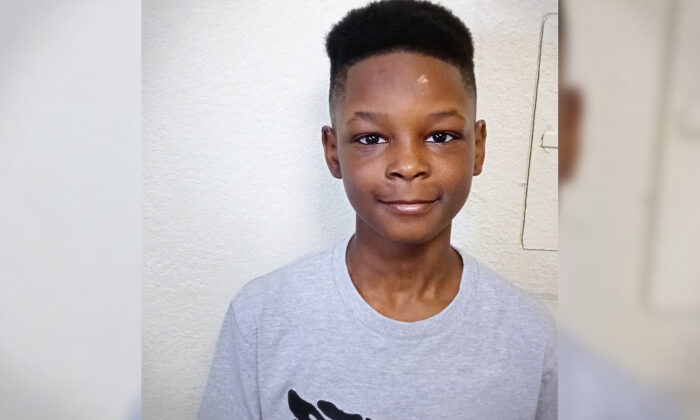 Un garçon de 11 ans sauve son frère d&rsquo;un incendie domestique et survit en sautant de la fenêtre du 2e étage