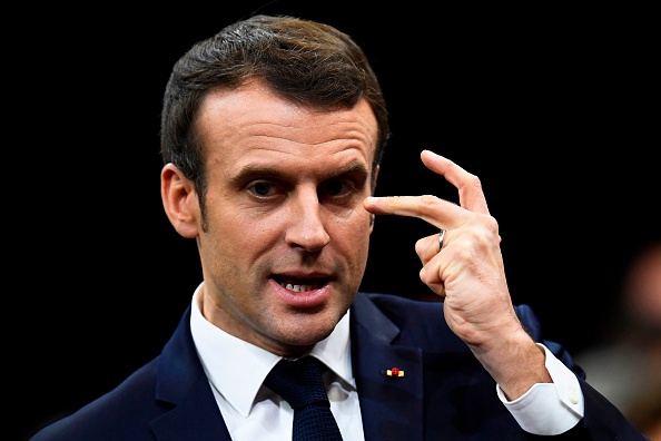 Coronavirus : Emmanuel Macron évoque la mise en place d&rsquo;un « pass sanitaire »