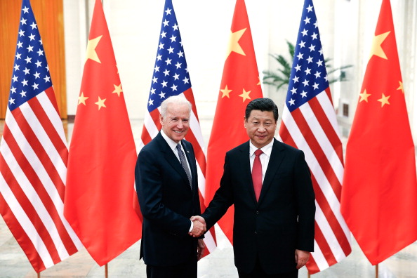 Biden échange avec Xi, évoque Hong Kong et les Ouïghours