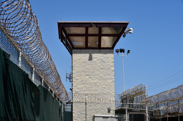 L&rsquo;administration Biden dit vouloir fermer la prison de Guantanamo
