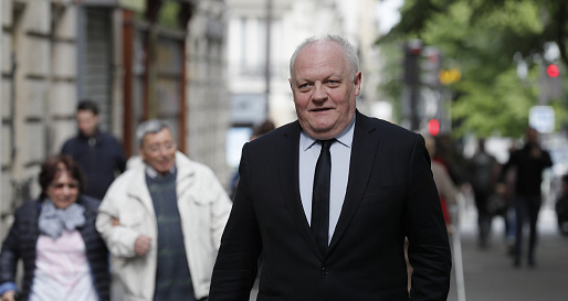 François Asselineau en garde à vue pour harcèlement et « agressions sexuelles »