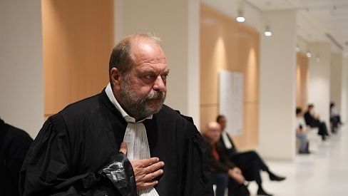 Prison : Eric Dupont-Moretti annonce la création d&rsquo;un statut du détenu travailleur