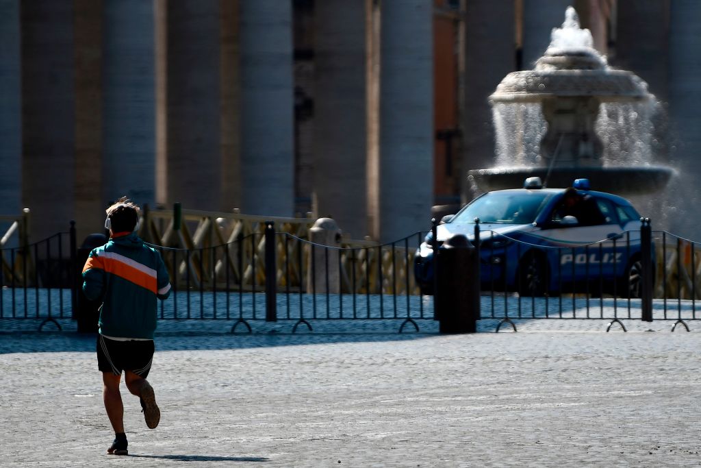 Italie: il renverse et tue deux hommes qui venaient de lui voler sa montre
