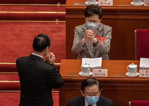 Pékin s&rsquo;octroie un droit de veto sur les élections à Hong Kong