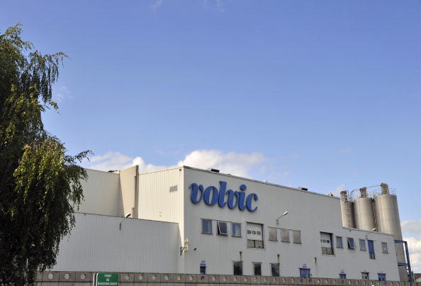 Volvic : environ 300 personnes présentes à la marche pour l’eau, elles protestent contre les prélèvements abusifs de Danone