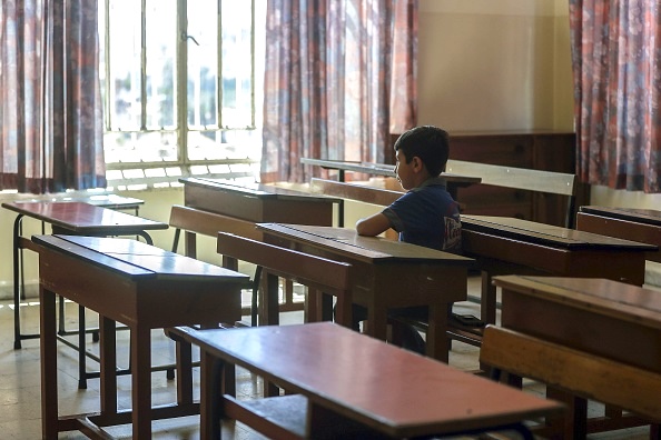 Le Sénat prévoit la suspension des allocations familiales en cas d&rsquo;absentéisme scolaire