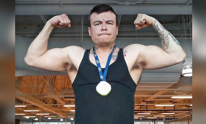 Un ancien toxicomane, autrefois sans-abri, crée une association à but non lucratif qui gère neuf « maisons de sobriété » pour aider les autres