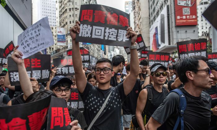 Quatre militants pour la démocratie à Hong Kong condamnés à plus de 4 ans de prison