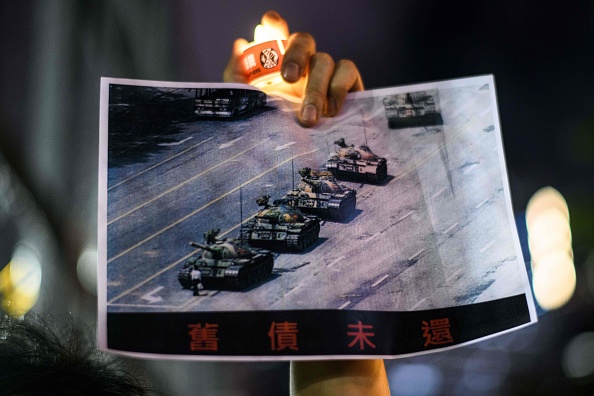 Hong Kong : la veillée annuelle en souvenir des victimes de Tiananmen de nouveau interdite
