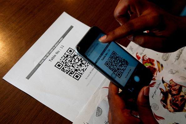 À partir du 9 juin, un QR Code à scanner pour rentrer dans les bars, restaurants et salles de sport