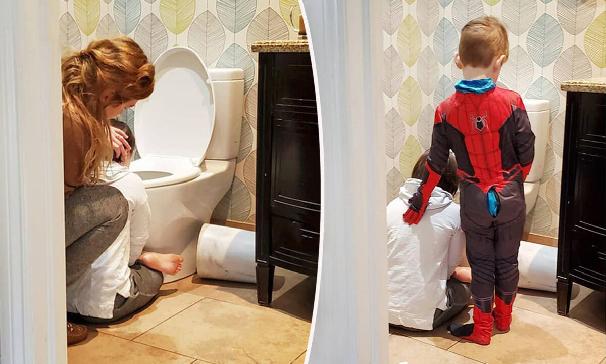 Une mère montre l&rsquo;exemple à ses enfants en s&rsquo;occupant de sa fille atteinte de trisomie 21