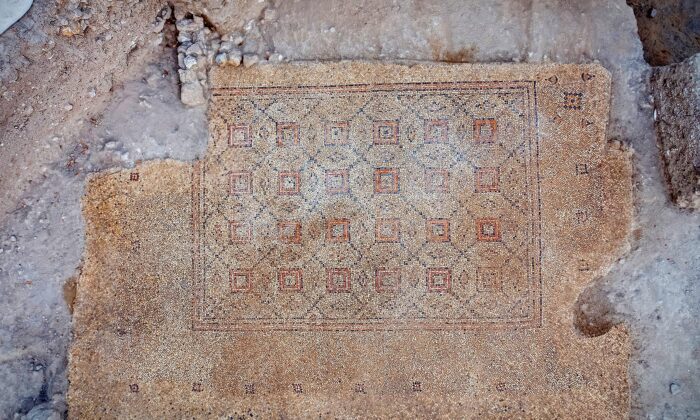 Des chercheurs découvrent une remarquable mosaïque vieille de 1600 ans en Israël, datant de l&rsquo;époque byzantine