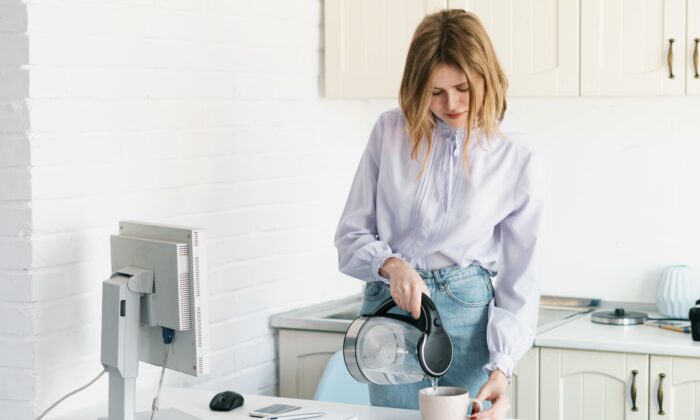 La médecine chinoise conseille de ne pas boire de boissons glacées ni de manger d&rsquo;aliments réfrigérés