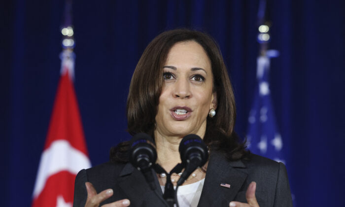 Kamala Harris reproche à la Chine de recourir à la coercition et à l&rsquo;intimidation en mer de Chine méridionale