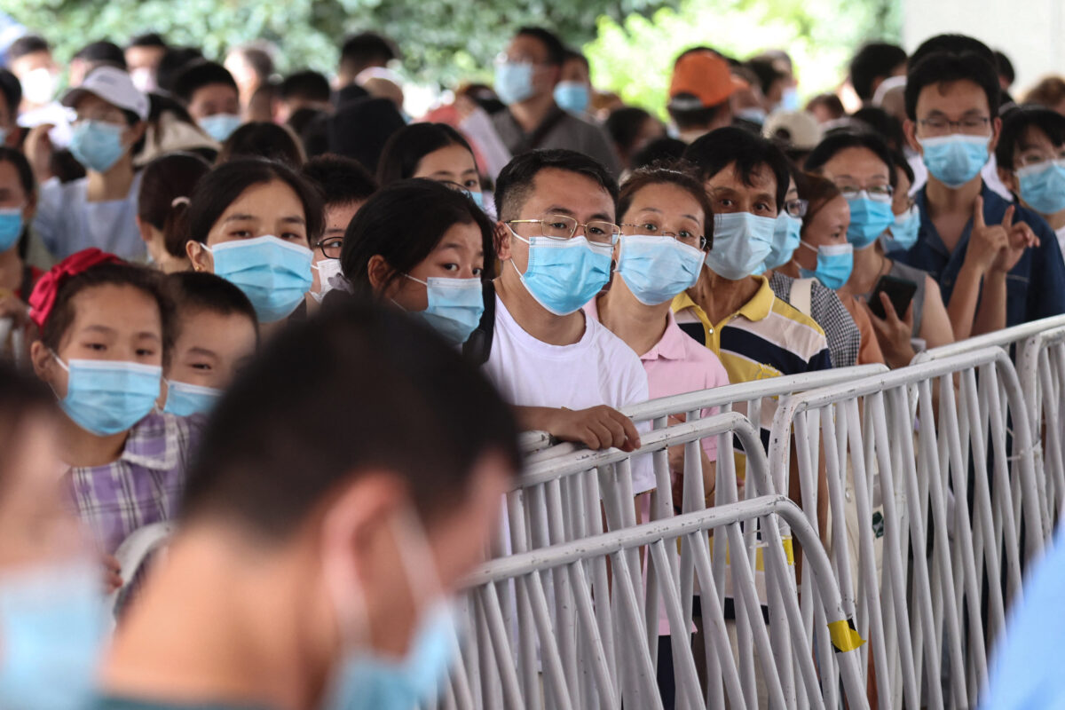 La Chine ordonne des tests de masse à Wuhan en raison de la propagation de l&rsquo;épidémie de Covid-19