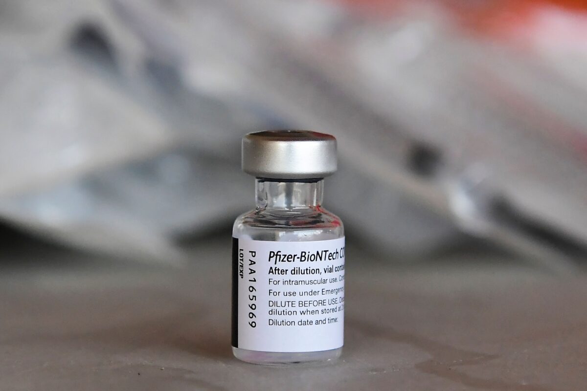 Le vaccin Covid-19 de Pfizer lié à un risque d&rsquo;inflammation cardiaque dans une étude basée sur des données réelles