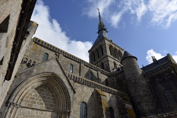 La Mission Patrimoine de Stéphane Bern participera à la restauration de l’abbaye de la Lucerne-d’Outremer