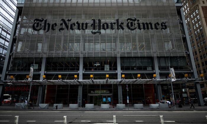 Le New York Times apporte une correction majeure à un article ayant surestimé les hospitalisations d&rsquo;enfants atteints de Covid-19