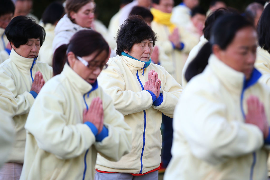 24 formes de persécutions du Falun Gong utilisées par le régime chinois à l’étranger, selon un rapport du ministère des Armées