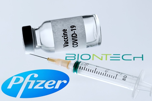 L&rsquo;efficacité du vaccin Covid-19 de Pfizer tombe en dessous de 50 % au bout de 5 mois selon une étude