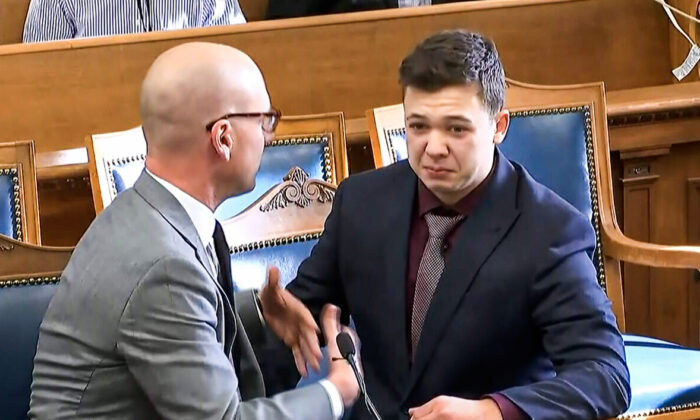 Kyle Rittenhouse est acquitté de tous les chefs d&rsquo;accusation