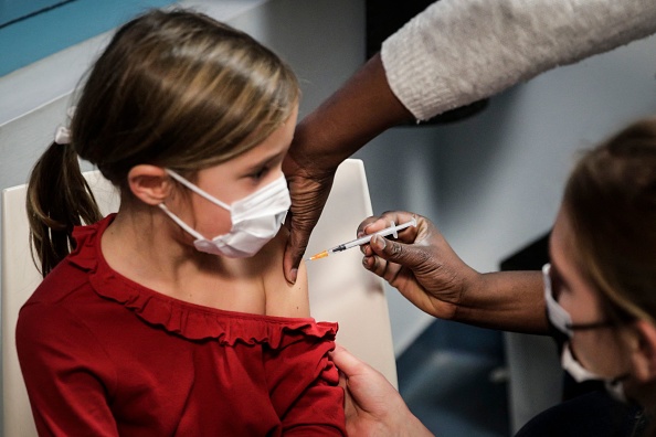 Vaccination des enfants de 5-11 ans : la Haute autorité de santé (HAS) donne son feu vert