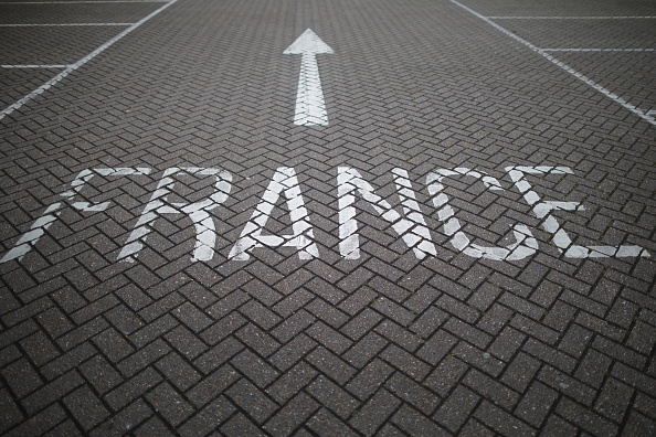Blocage des Britanniques : à l&rsquo;Eurotunnel, « on m’a dit que je ne rentrerai pas chez moi ce soir »