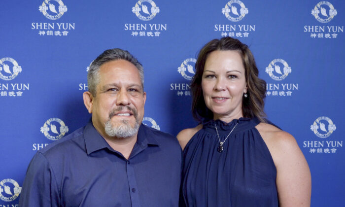 La chorégraphie de Shen Yun est magnifique, selon une architecte