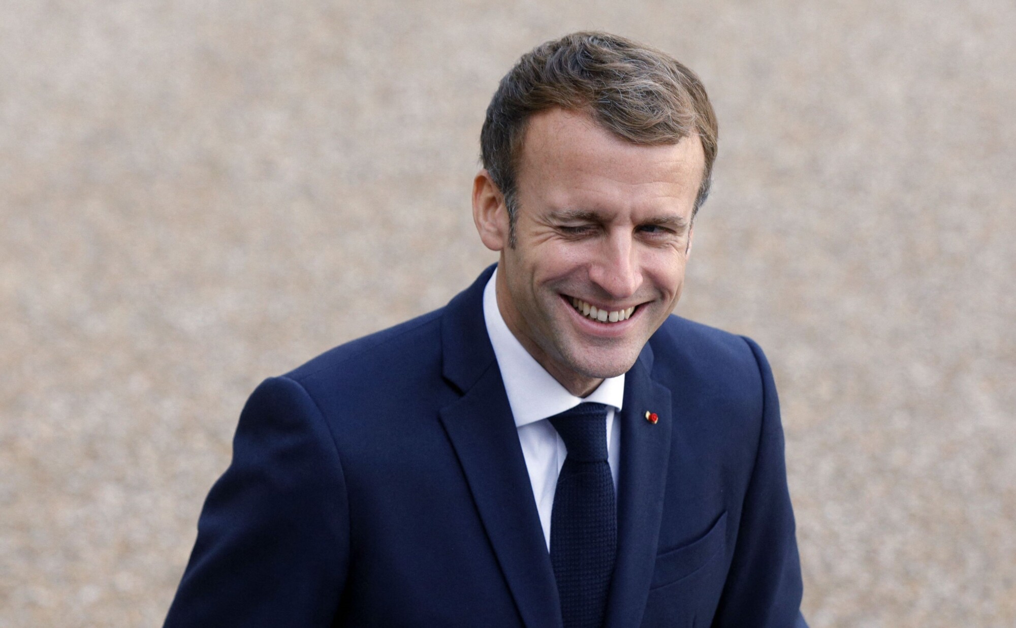 Présidentielle 2022 : Emmanuel Macron devance Valérie Pécresse, Marine Le Pen et Éric Zemmour à égalité, selon un sondage