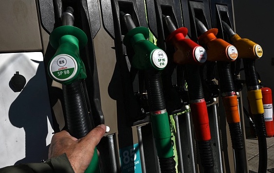 Carburants : 1,746 euro le litre de SP95, nouveaux records sur les prix à la pompe