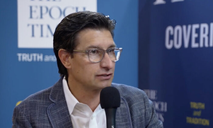 La « justice complète » n&rsquo;a pas été rendue dans l&rsquo;affaire de Ghislaine Maxwell selon un spécialiste de la traite des êtres humains