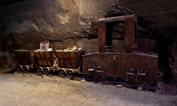 Meurthe-et-Moselle : un restaurant à 160 mètres sous terre au musée de la mine de sel de Varangéville
